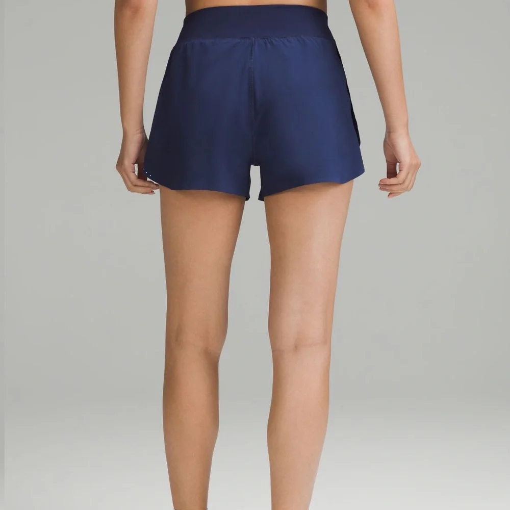 NWT Lululemon Fast and Free 3” Night Sea Navy - Size 4 - Picture 4 of 5